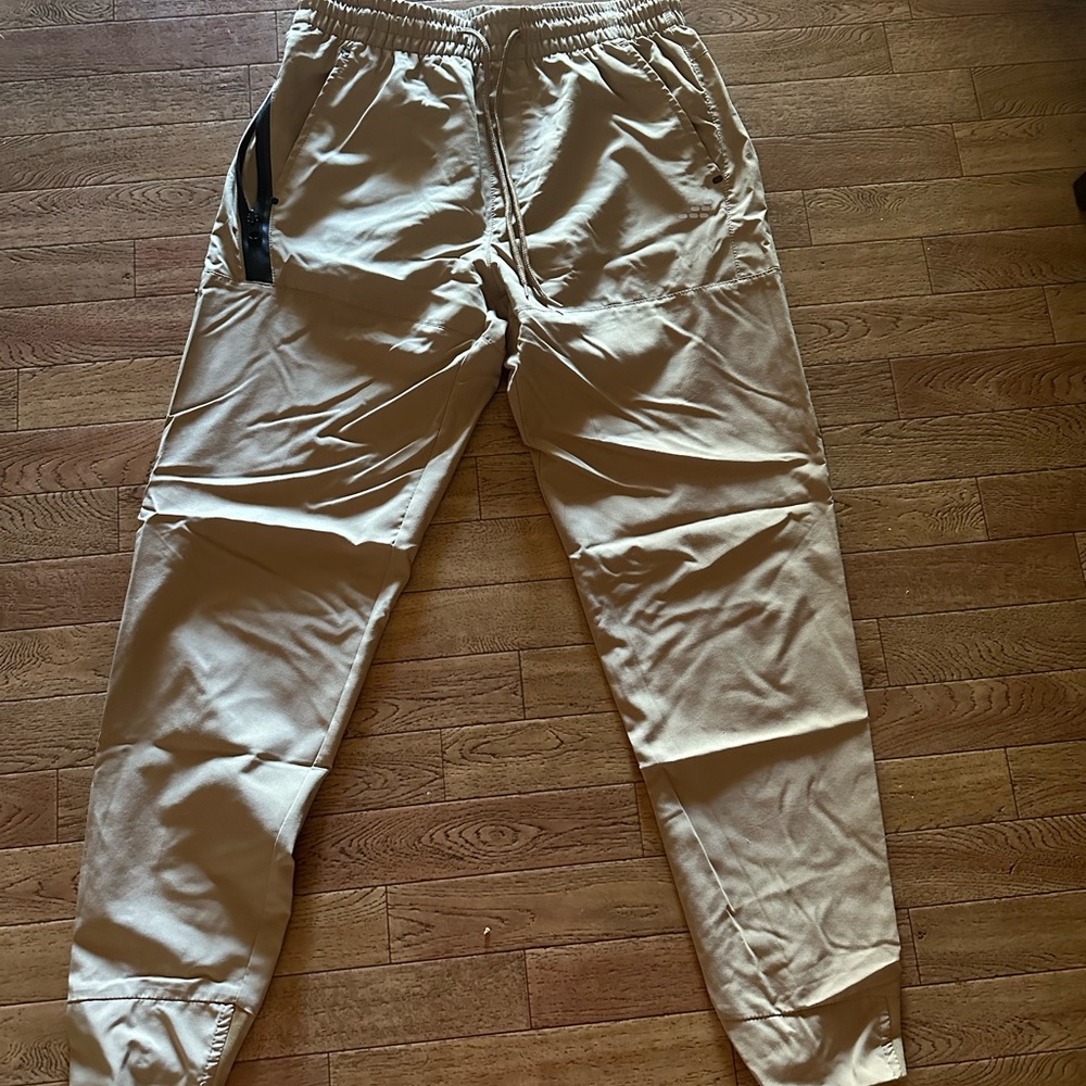 Women’s wind pant